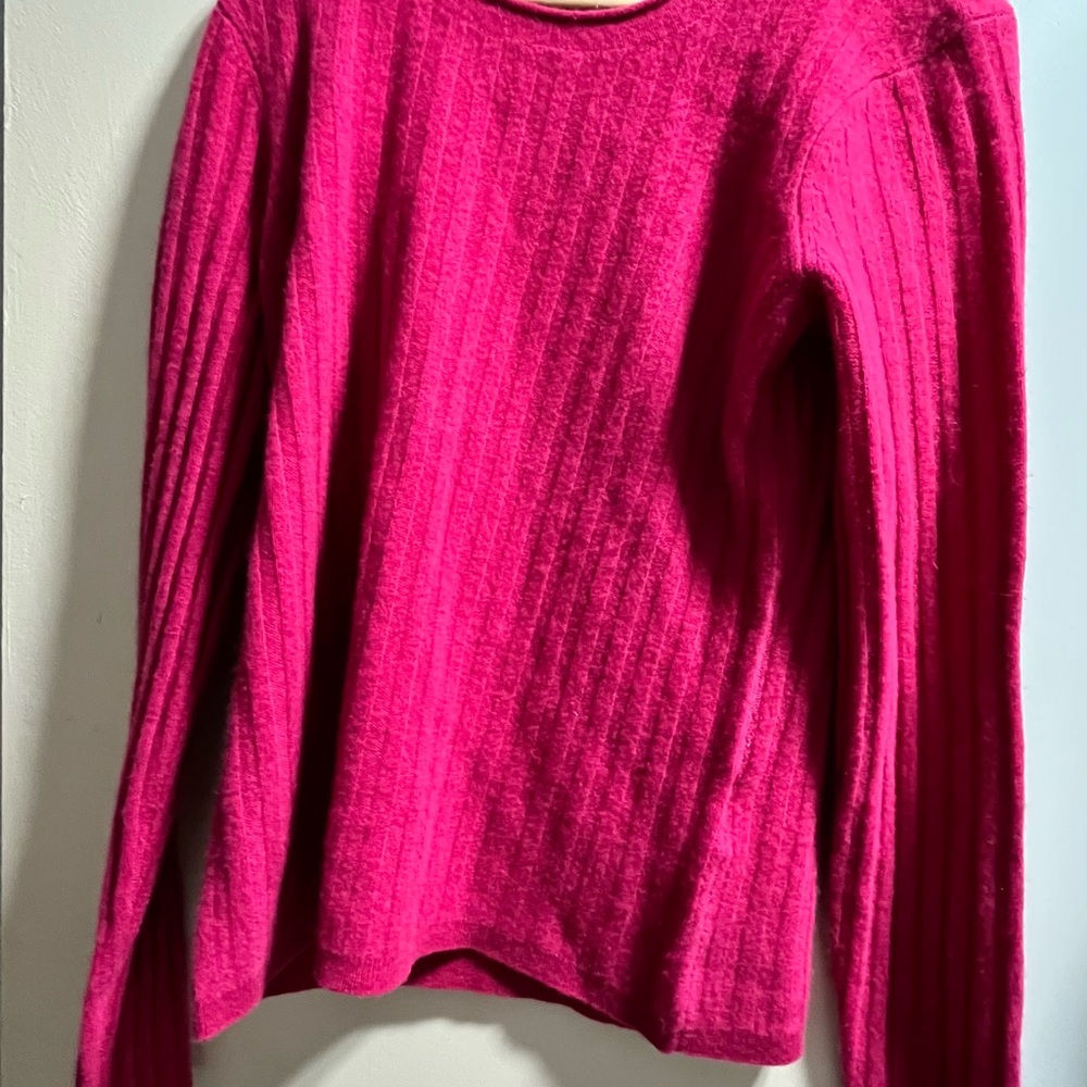 New with Tags Cashmere ribbed sweater from naadam Large